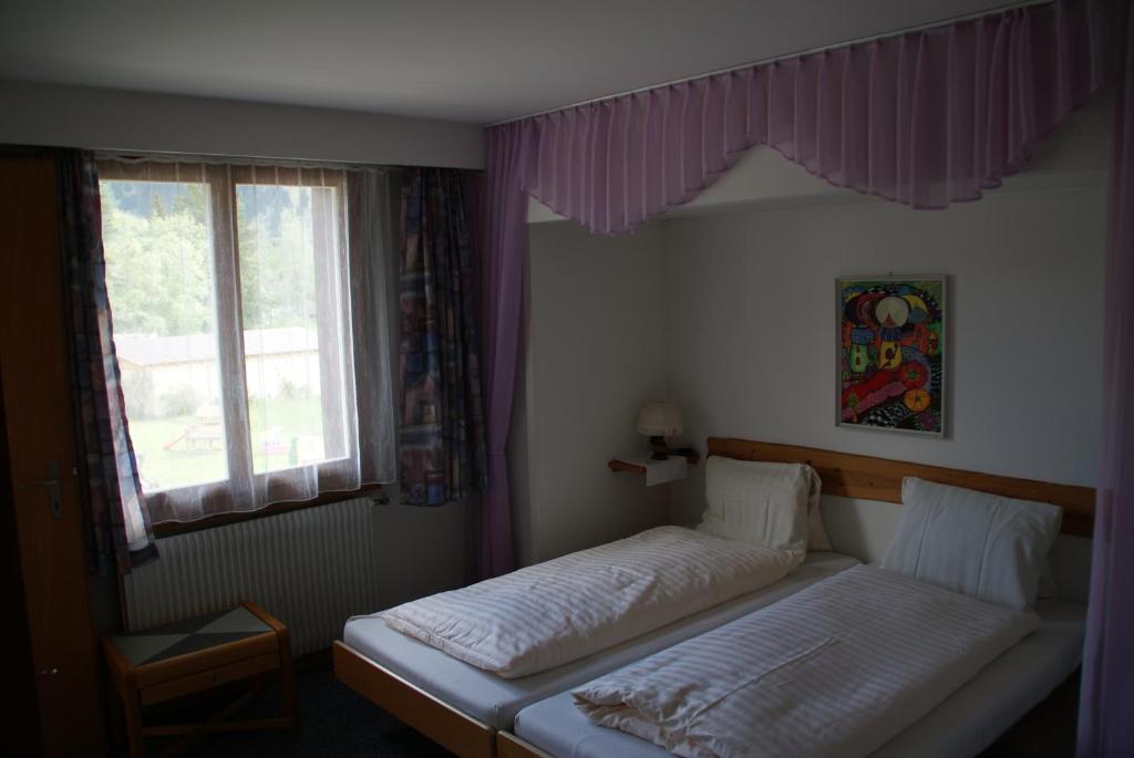 Hotel Pension Spycher Кандерштег Номер фото